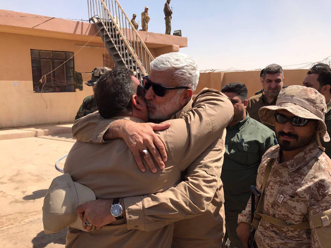 بالصور:ابو مهدي المهندس على الحدود العراقية السورية