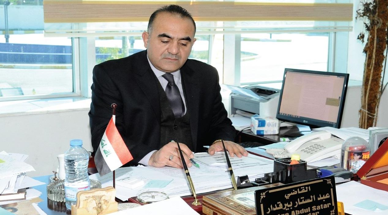 اعتقال عناصر بالداخلية حاولوا منح اجانب هويات احوال عراقية في بابل