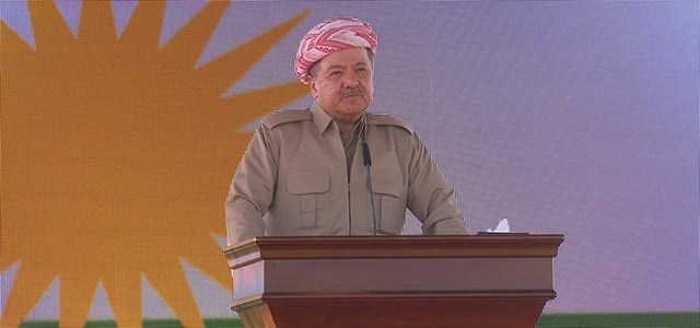البارزاني يخاطب البرلمان العراقي: انكم لا تستطيعون كسر ارادة الشعب الكردستاني والذي يريد ذلك "فليجرب نفسه"