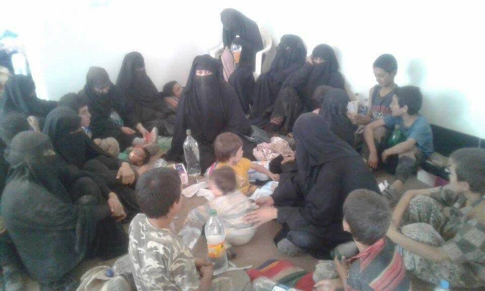 القبض على 14 امرأة بينهم روسية وأطفالا يحملون الجنسية التركية في العياضية
