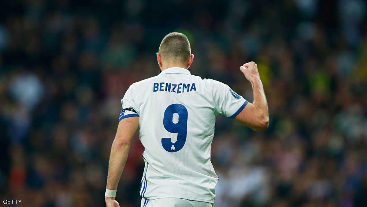 هل يستحق بنزيمة أن يساوي مليار يورو ؟