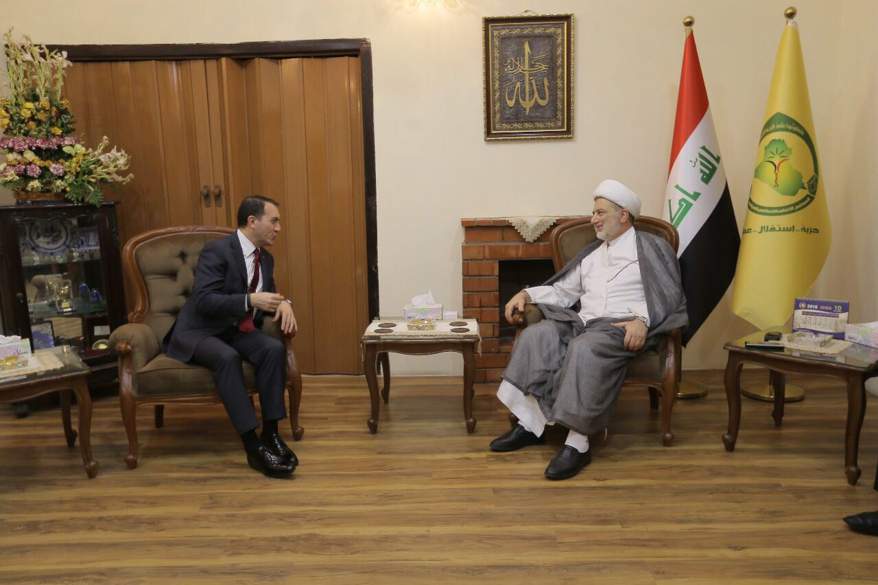 نائب رئيس البرلمان: عدم الانصياع لقرارات المحكمة الاتحادية تجاوز علني على الدستور