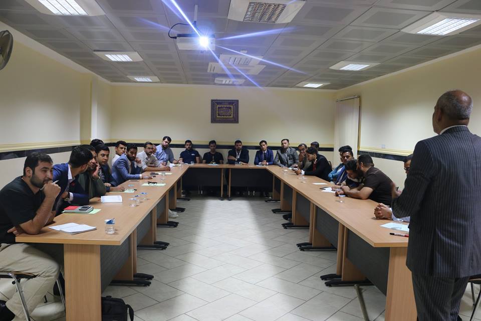 انتهاء دورة في فن مهارات العلاقات العامة في كربلاء