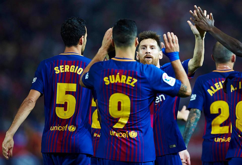 قطار برشلونة يعبر محطة جيرونا بثلاثية