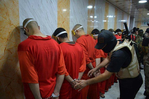 بالفيديو.. اعدام 42 مدانا بارتكاب جرائم إرهابية منهم مدانين بمجزرة ‏سبايكر ‏في ذي قار