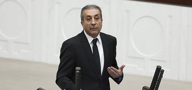 نائب اردوغان يبعث رسالة للبارزاني: تمديد نشر القوات التركية ليس ضدكم