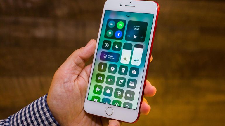 تحديث من أبل لإصلاح عيب كبير في iOS 11