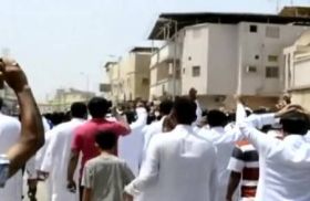 بعد قتلهم طالبة جامعية.. الأمن السعودي يفرق بالقوة تظاهرات تضامنية مع المعتقلين