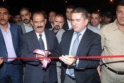 محافظ النجف يفتتح مجسر السلام بكلفة 16 مليار دينار شمال المحافظة