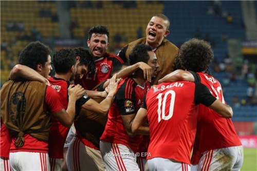 مصر تهزم الكونغو في الوقت القاتل وتتأهل رسميا لـ كأس العالم 2018