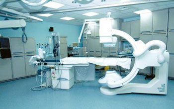 تزويد مستشفيات كربلاء باجهزة طبية حديثة ومتطورة