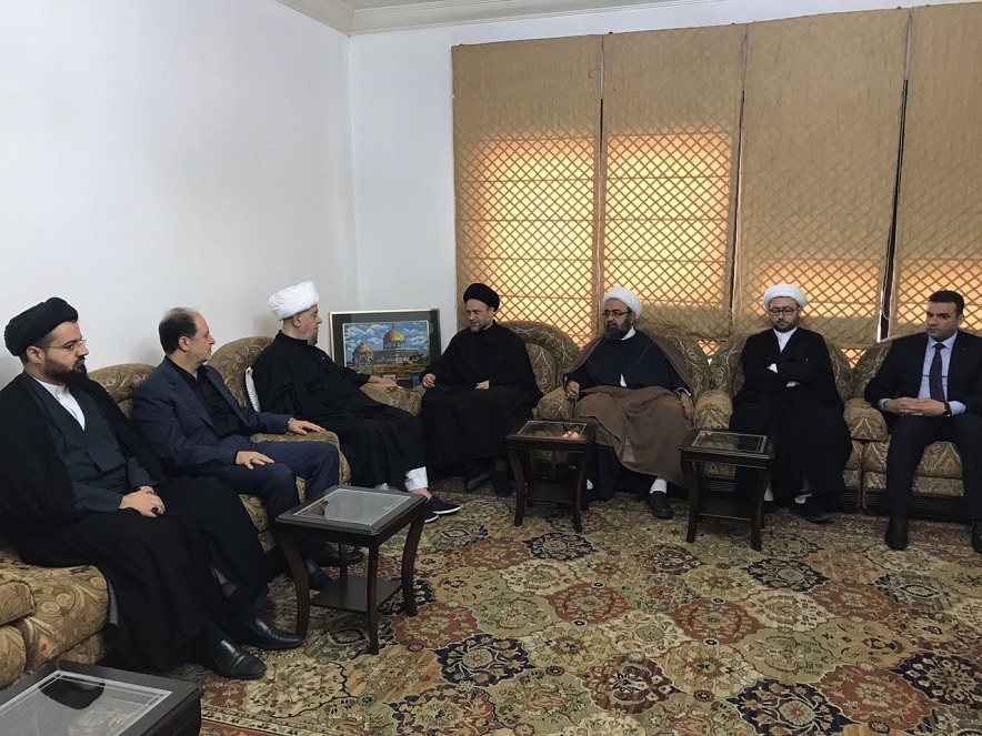 رئيس الوقف الشيعي يلتقي رئيس المجلس الإسلامي الشيعي الأعلى اللبناني في بيروت