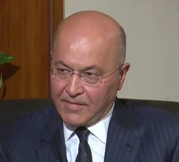 برهم صالح: السلطات في إقليم كردستان توافق على تجميد نتائج الاستفتاء