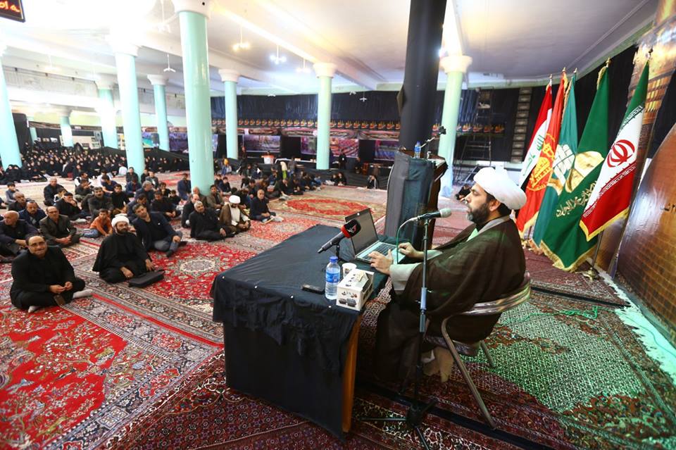 باحثون واساتذة الحوزة الدينية يشاركون في احياء الاسبوع الثقافي نسيم عاشوراء في ايران