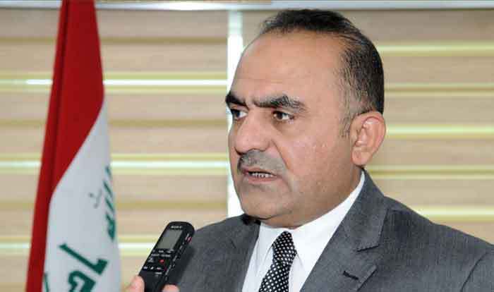 الحبس سنة واحدة وغرامة "مليارا وستمئة مليون دينار" بحق مهرب "موبايلات"