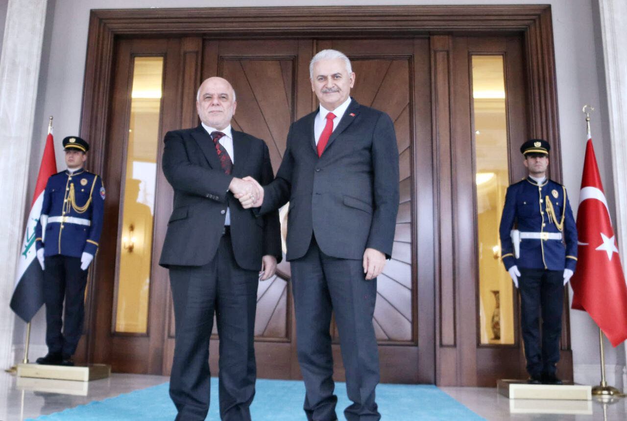 بالصور.. مراسيم استقبال رسمية للعبادي في القصر الحكومي التركي بانقرة