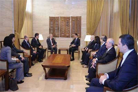 الابراهيمي بعد لقائه الاسد يؤكد خطورة الازمة السورية، والاسد ملتزم بجهود الحل الصادقة