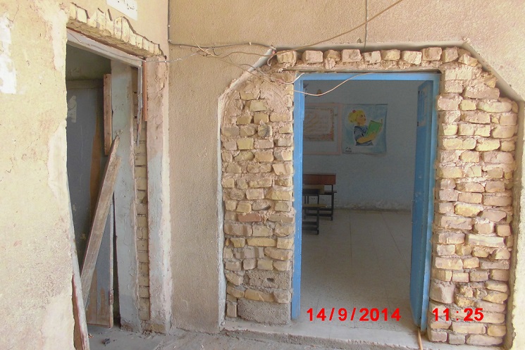 بالصور:مدرسة في كربلاء تستقبل 500 طالب تستنجد بالمعنيين لإعادة الحياة فيها  ؟!!