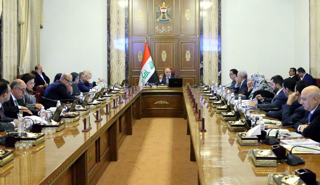 مجلس الوزراء يصوت على تحديث سياسة الاسكان ويتخذ قرارا بشأن السيارات العاملة بالغاز