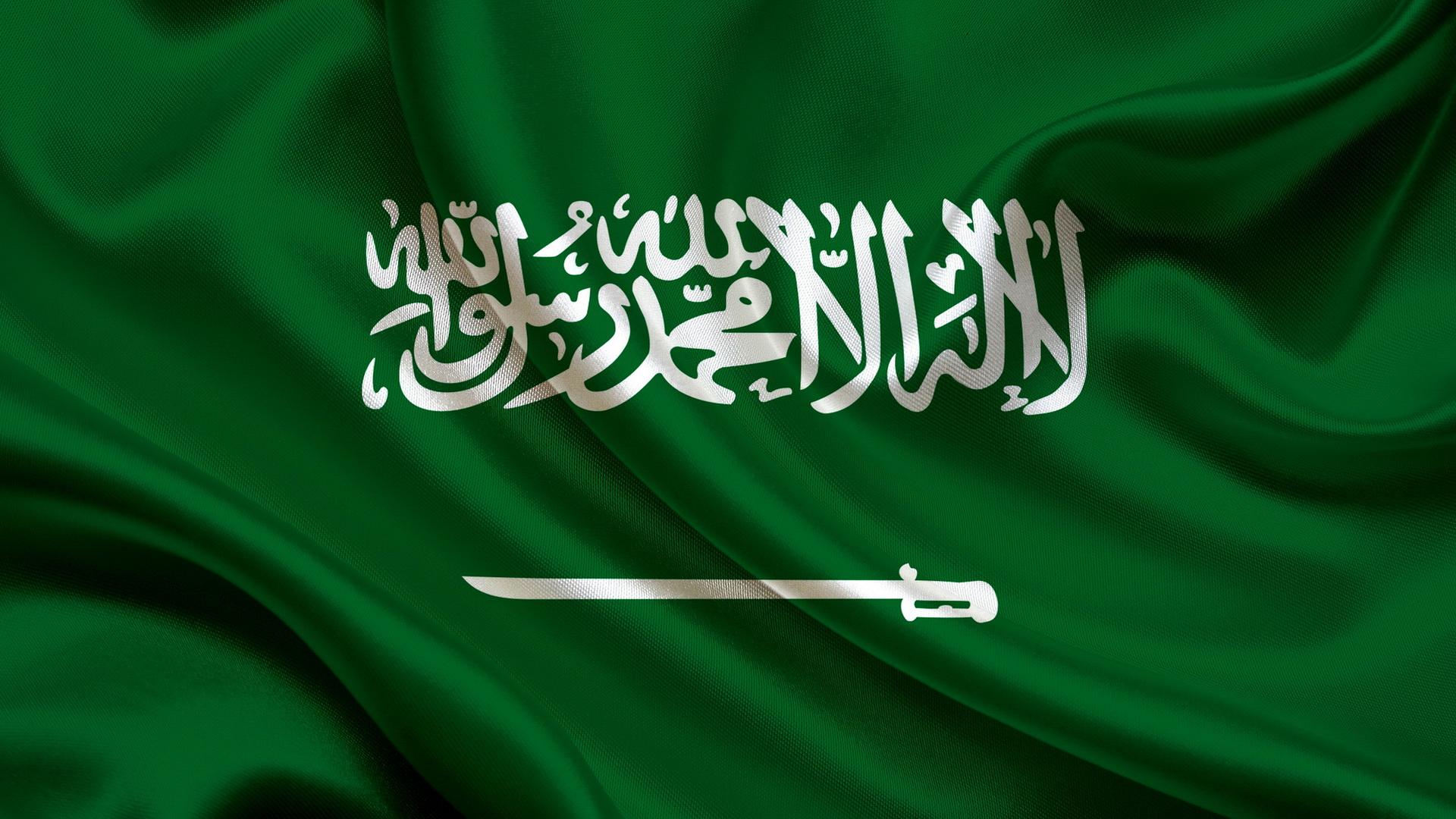 السعودية تُسلم الأنتربول الدولي أسماء معارضين في الخارج للقبض عليهم
