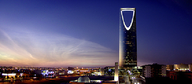 السعودية تجمد الحسابات المصرفية للأمراء والوزراء المعتقلين
