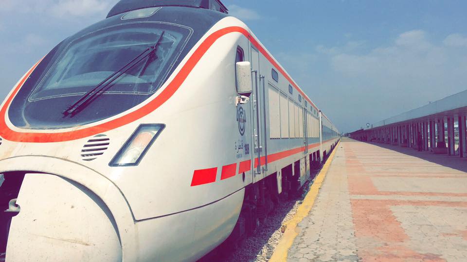 النقل :القطارات تتعرض للرمي بالحجارة في بابل واصابة زائرين