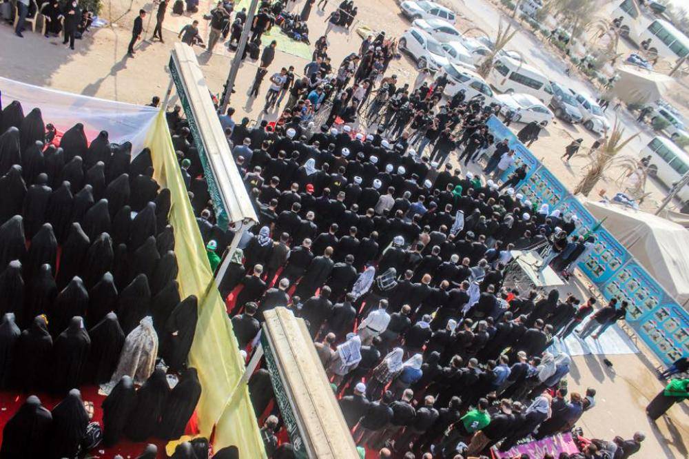 بالصور:اطول صلاة جماعة بالعالم تقام في كربلاء