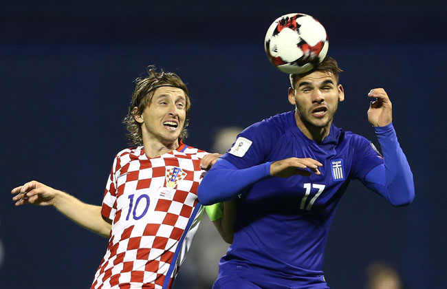 كرواتيا تضع قدمًا في المونديال بالفوز على اليونان (4 -1) في الملحق الأوروبي