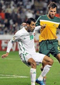 يونس محمود : احترم وجهة نظر زيكو في استبعادي وانا سعيد جدا بالفوز على الأردن