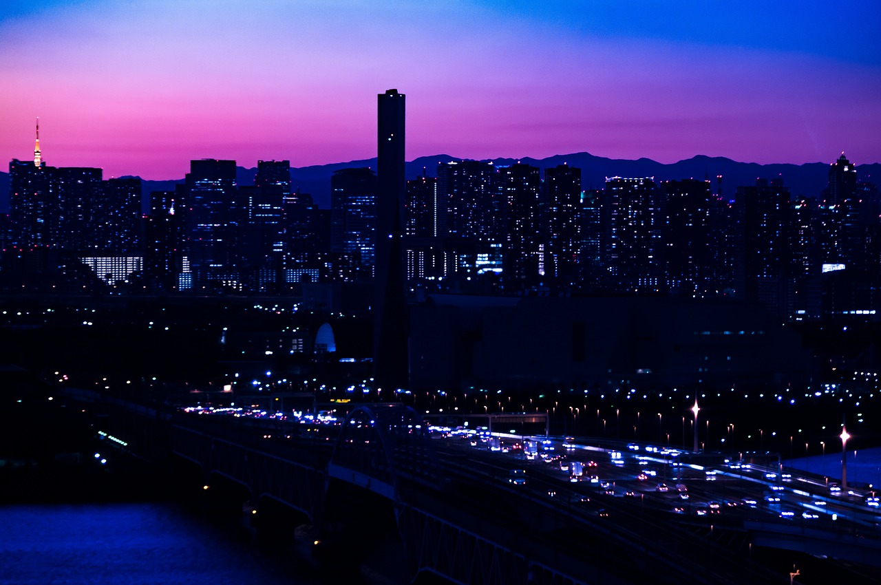 بالفيديو.. كرة نارية تضيء سماء اليابان