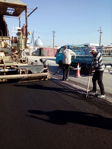 صيانات طارئة لطرق في محافظة كربلاء المقدسة بقيمة اكثر من 100 مليون دينار