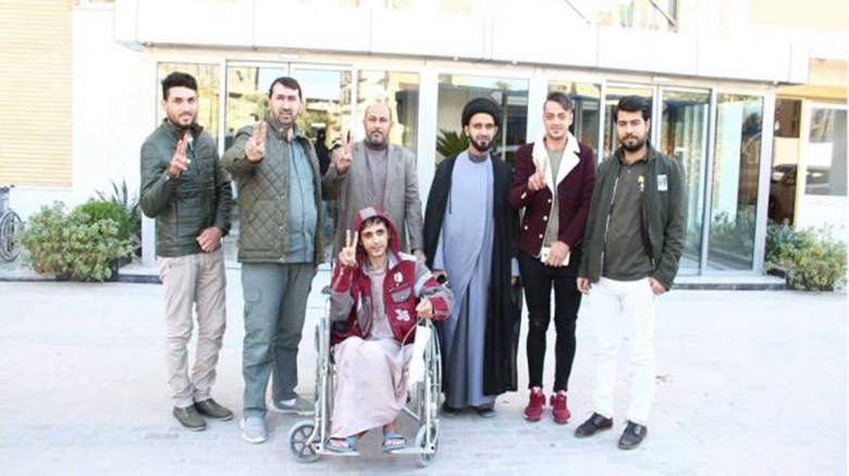 كربلاء :العتبة الحسينية تتكفل بعلاج جريح من الحشد العشائري خارج البلاد