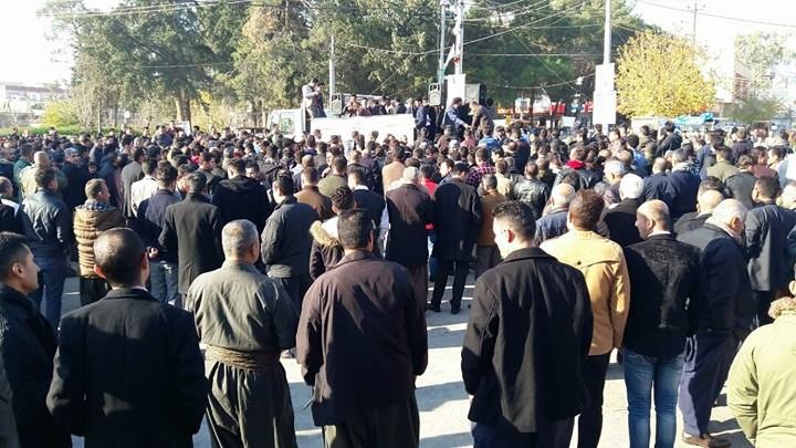 متظاهرون يقتحمون مبنى مركز للشرطة في السليمانية