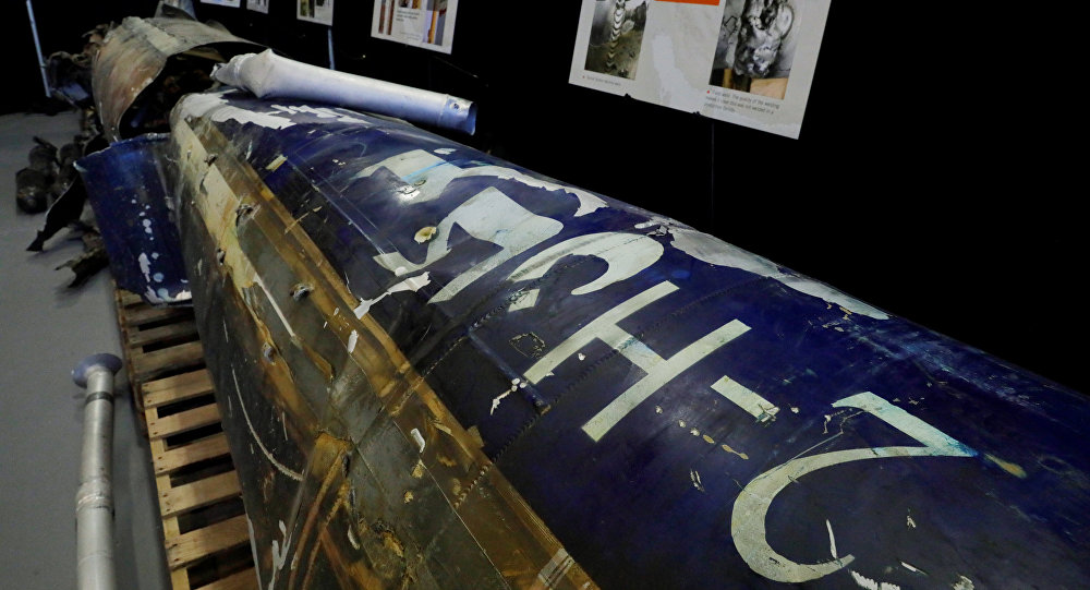 بالفيديو.. مواصفات صاروخ "أنصار الله" الذي استهدف اجتماع قادة سعوديين في قصر ملكي