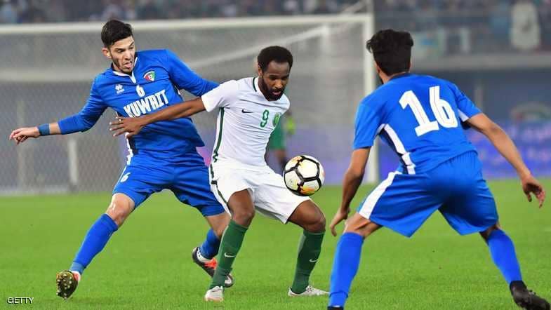 السعودية تحرج الكويت امام "اميرها وجمهورها" في افتتاح "خليجي 23"