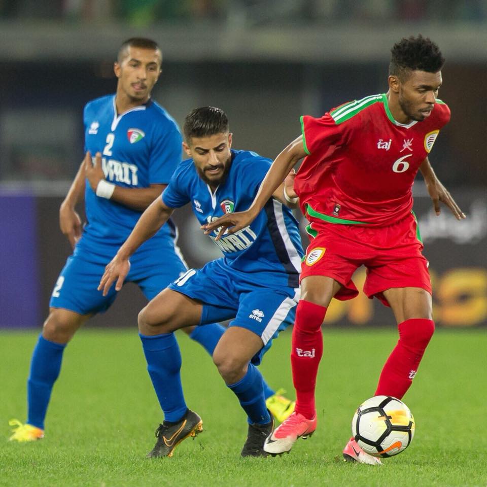 بالفيديو .. الكويت تودع خليجي 23 بعد خسارتها امام "المحاربين الحمر"