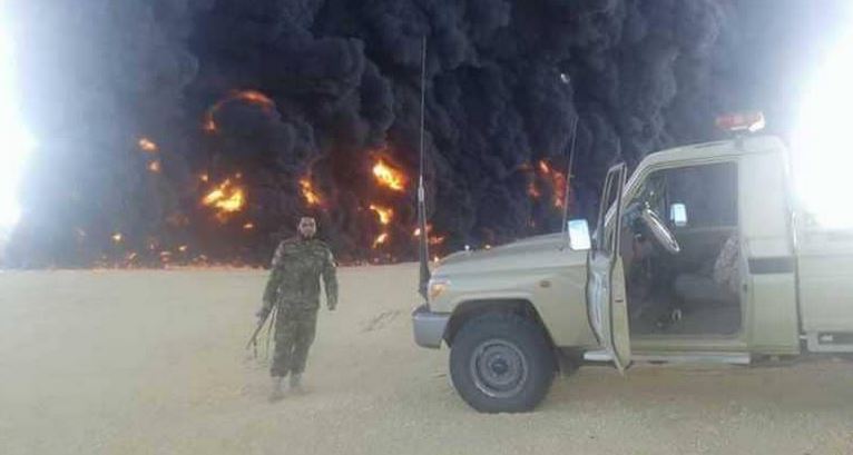 بالصورة.. تفجير خط ينقل النفط لأكبر ميناء في ليبيا