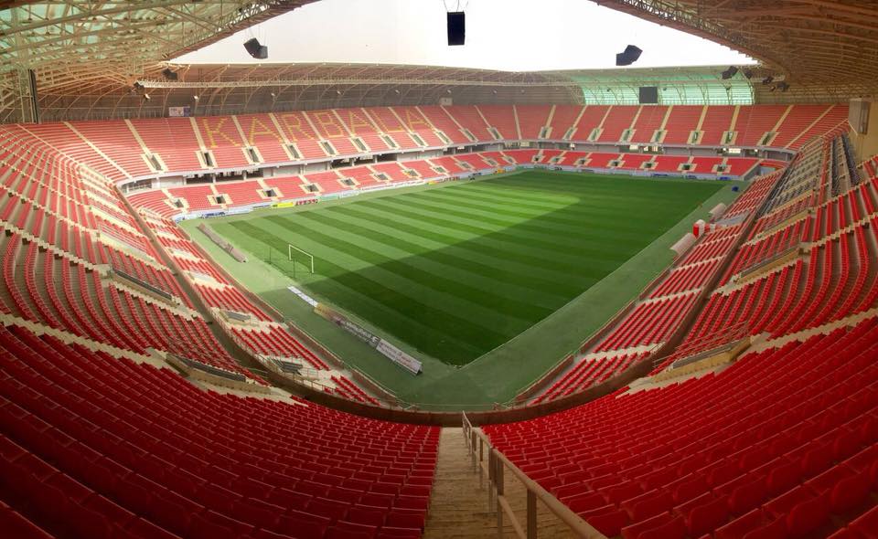 بالصور.. ملعب كربلاء الدولي بأرضيته الجديدة