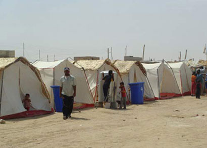 شمول جميع المحتجزين في مخيمات اللاجئين ابان النظام السابق بقانون السجناء السياسيين