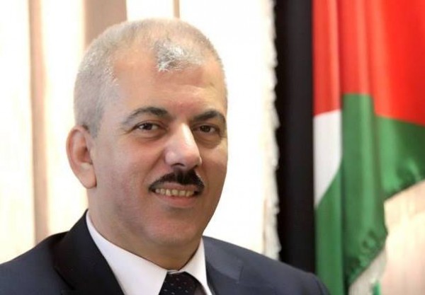 سياسي فلسطيني :القانون الدولي يعترف للسلطة الشرعية بحقها في إستعادة إقليمها