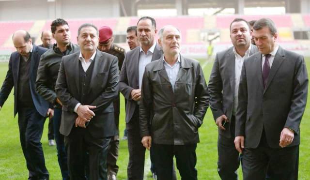 وزير الشباب والرياضة اللبناني يزور ملعب كربلاء الدولي