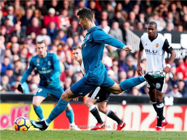 ريال مدريد يغسل أحزانه برباعية أمام فالنسيا