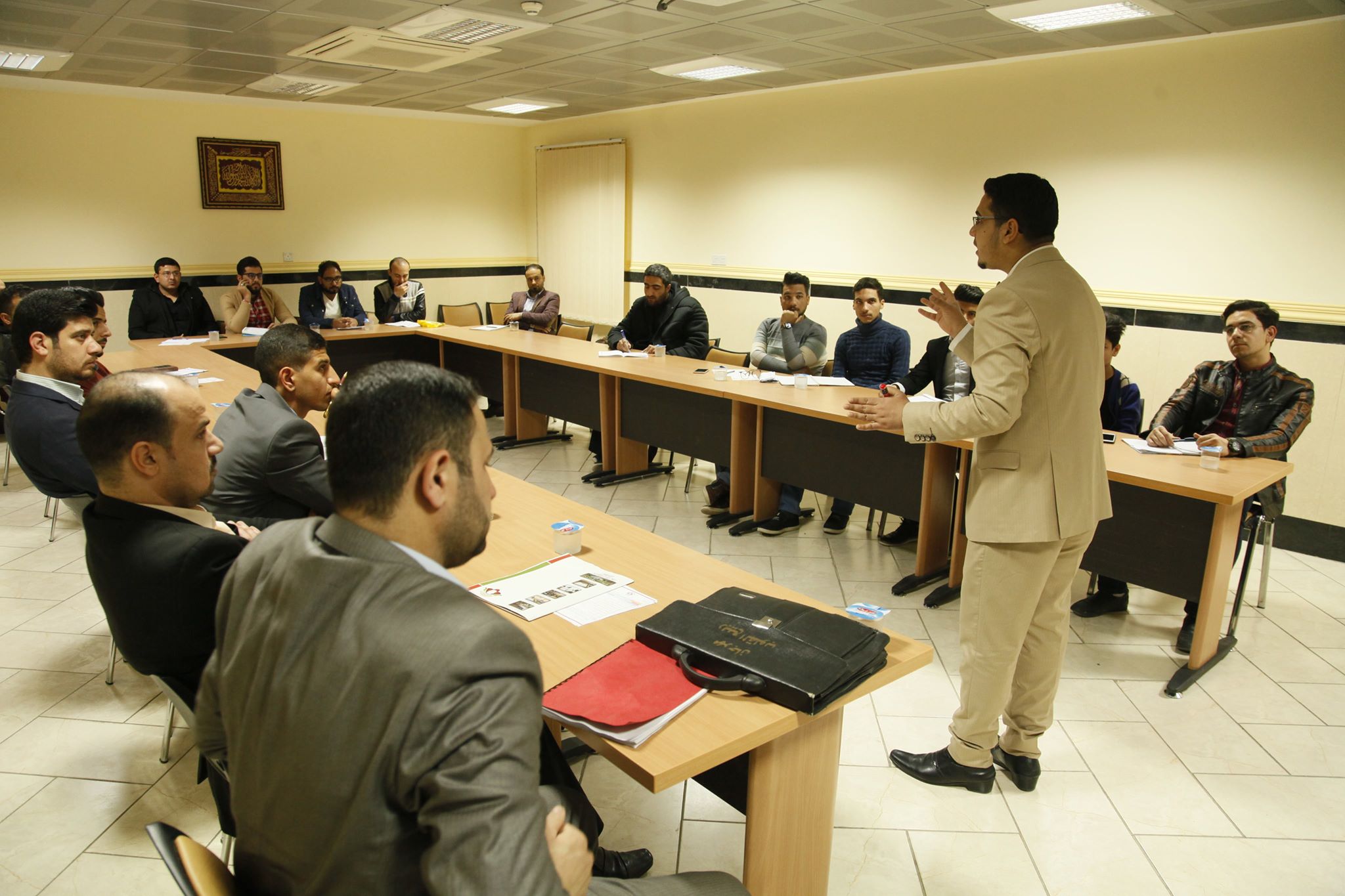 اكثر من (300) شاب مستفيد في كربلاء من دورات العتبة الحسينية المقدسة المجانية مع بداية العام الحالي.