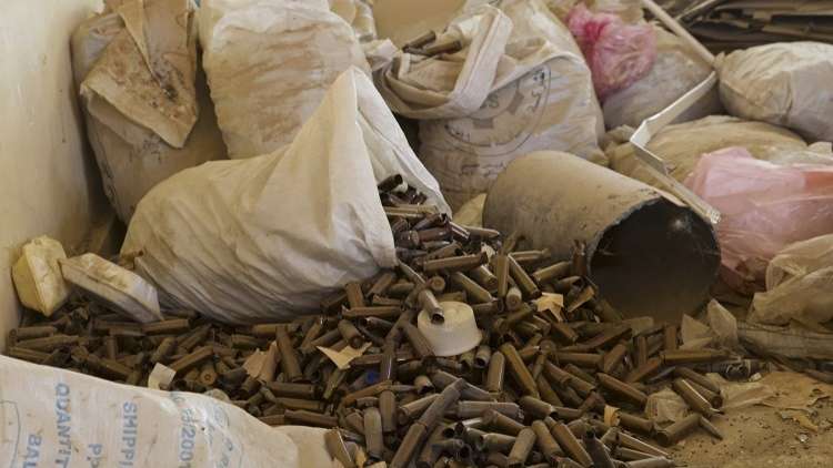 شاهد بالصوره: ضبط طائرة أمريكية مسيرة في مخبأ لـ "داعش" بالعراق