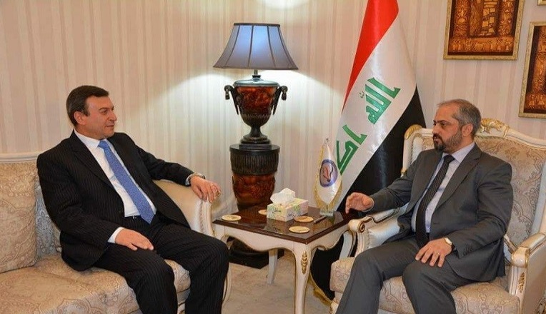 بعد توتر العلاقات بينهما لقاء بين محافظ كربلاء ووزير العدل