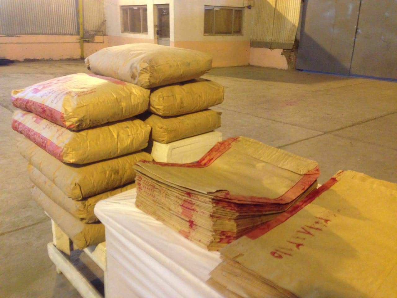 النجف:افتتاح معمل لانتاج الاكياس الورقية بطاقة 60 مليون كيس في السنة