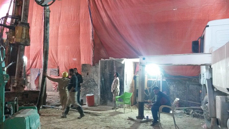 العتبة الحسينية المقدسة تنجز (98%) من المرحلة التحضيرية لسرداب الرأس الشريف في مدة قياسيه (مصور)