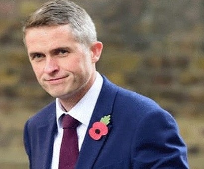 وزير الدفاع البريطاني يلتقي نظيره العراقي