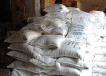 الشرطة الاقتصادية تصادر 50 طن من السكر غير الصالح للاستهلاك في النجف