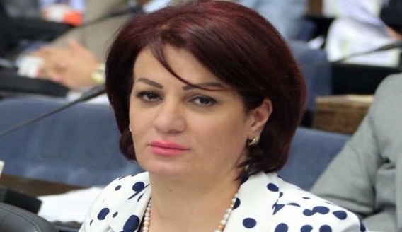 سروة عبد الواحد: العبادي سيصرف رواتب الصحة والتربية في كردستان هذا الأسبوع